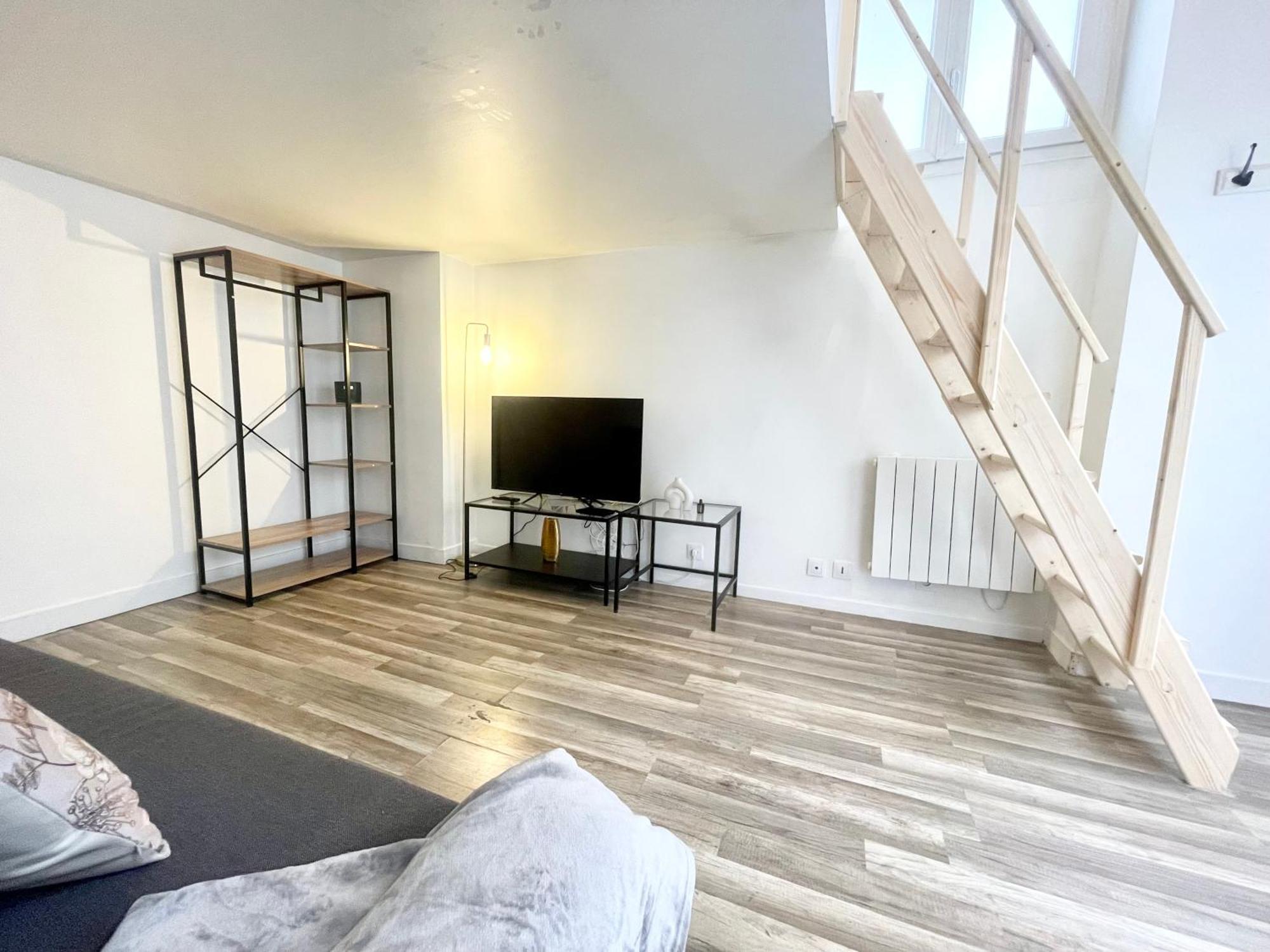 Appartamento Homely & Charming Parisian Duplex - Near Marais *