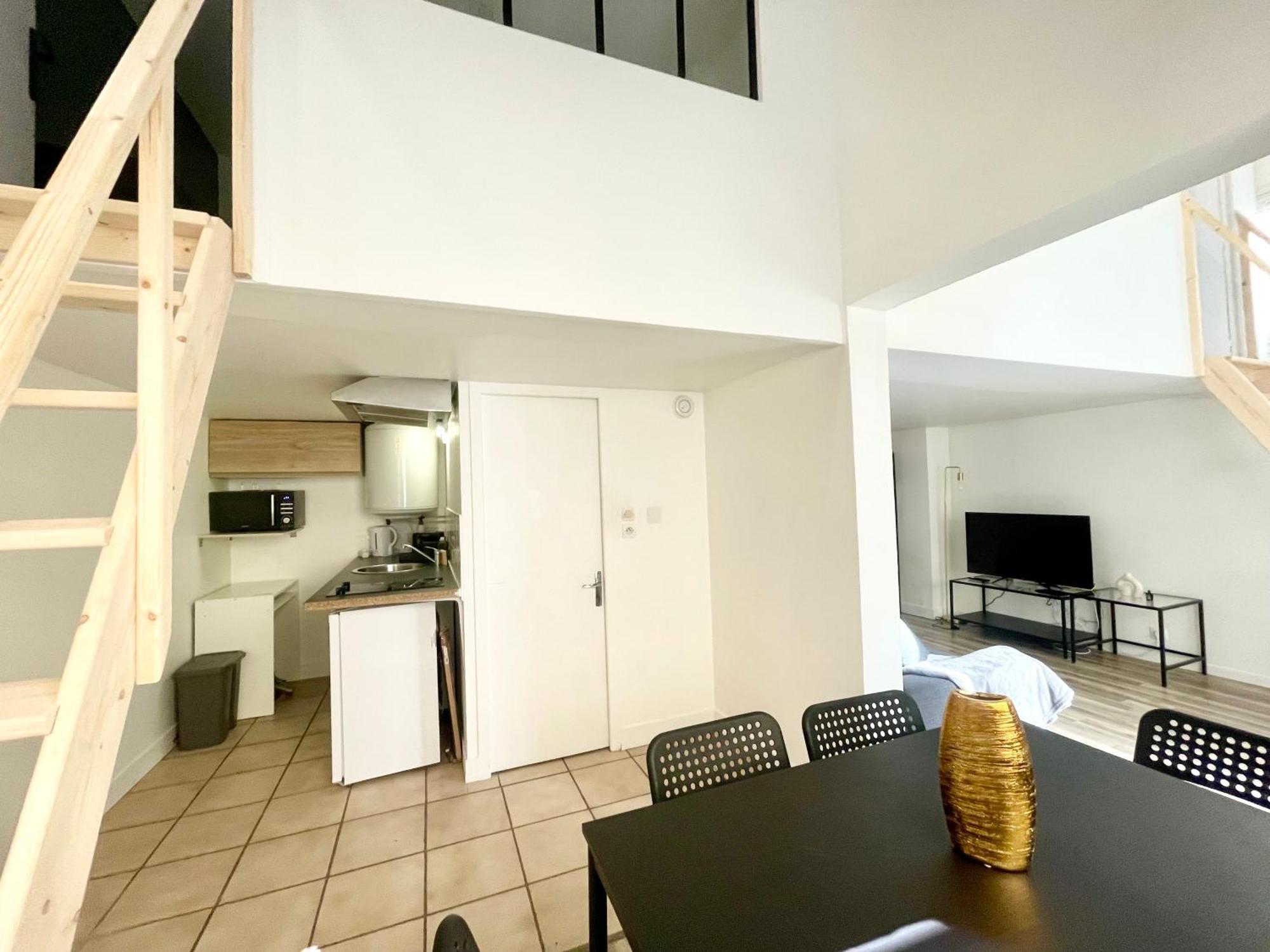 Appartamento Homely & Charming Parisian Duplex - Near Marais *
